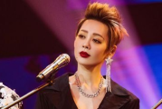 兰姨的夜晚秘密, 悄无声息-宁静生活的守护者
