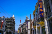探秘上海影视城：不仅仅是好玩，更是一场时光穿梭之旅