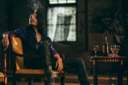 恋夜秀场：一场关于爱与救赎的深夜盛宴