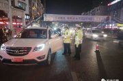夜间坐教练身上练车,安全与技巧双管齐下