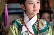 《甄嬛传》剧情解析，后宫争斗下的爱恨情仇-电视剧情详细介绍