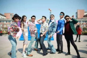 爸爸去哪儿5：亲子互动新篇章，明星家庭再掀热潮